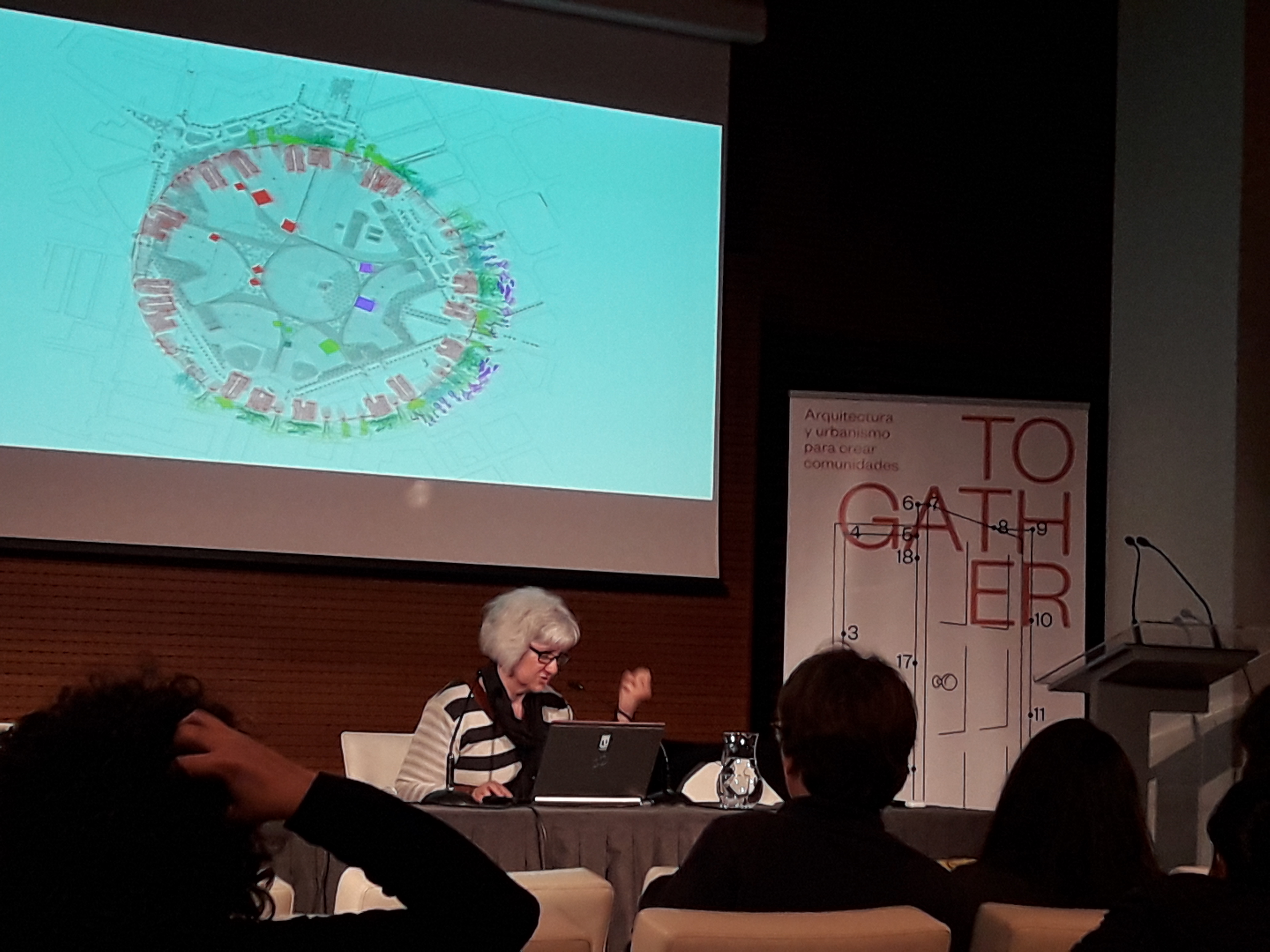 Imagen del seminario 'Juntarse' celebrado en Madrid los días 4,5 y 6 de marzo sobre urbanismo y soledades